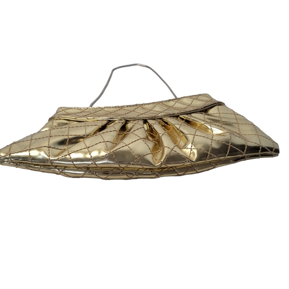 Vintage Steve Madden Metallic Gold Quilted clutch bag with detachable straps - Picture 2 of 13